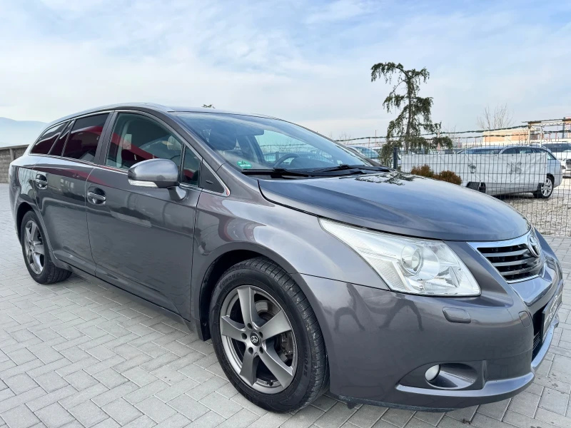 Toyota Avensis 1.8 VVTi 147к.с NAVI / CAMERA / PODGREV , снимка 1 - Автомобили и джипове - 48418695