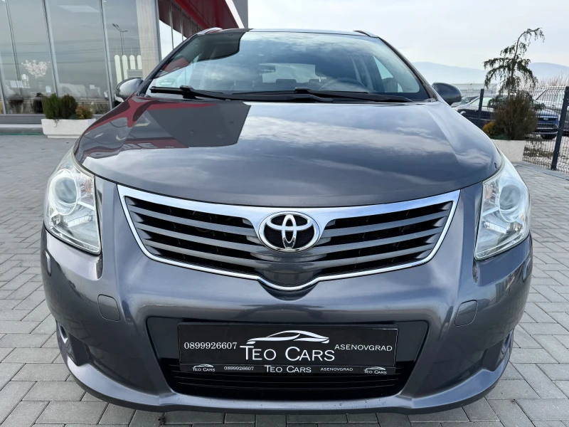 Toyota Avensis 1.8 VVTi 147к.с NAVI / CAMERA / PODGREV , снимка 2 - Автомобили и джипове - 48418695