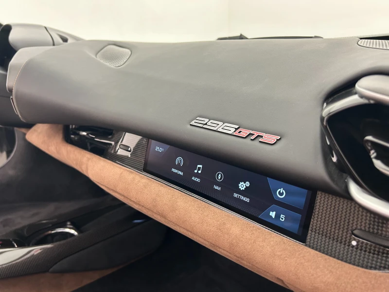 Ferrari 296GTB GTS SPYDER (Гаранционна), снимка 10 - Автомобили и джипове - 51140215