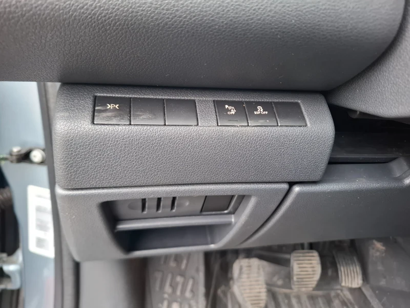 Peugeot 5008, снимка 12 - Автомобили и джипове - 52422156