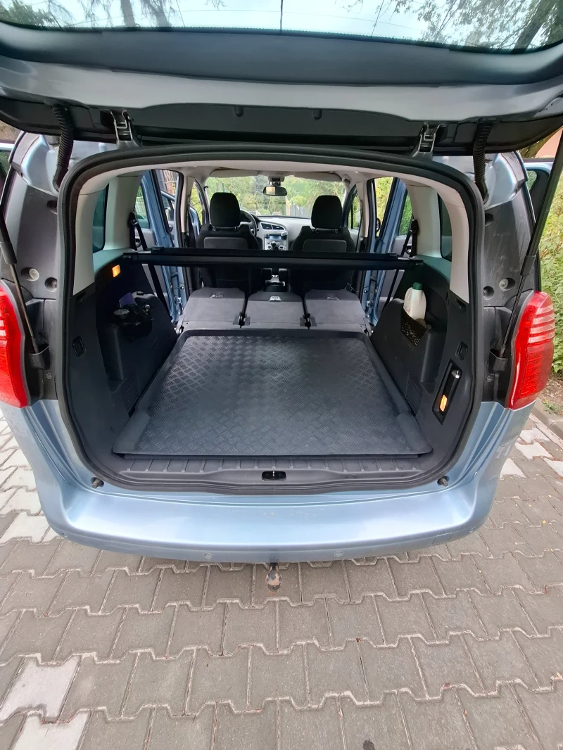 Peugeot 5008, снимка 5 - Автомобили и джипове - 52422156