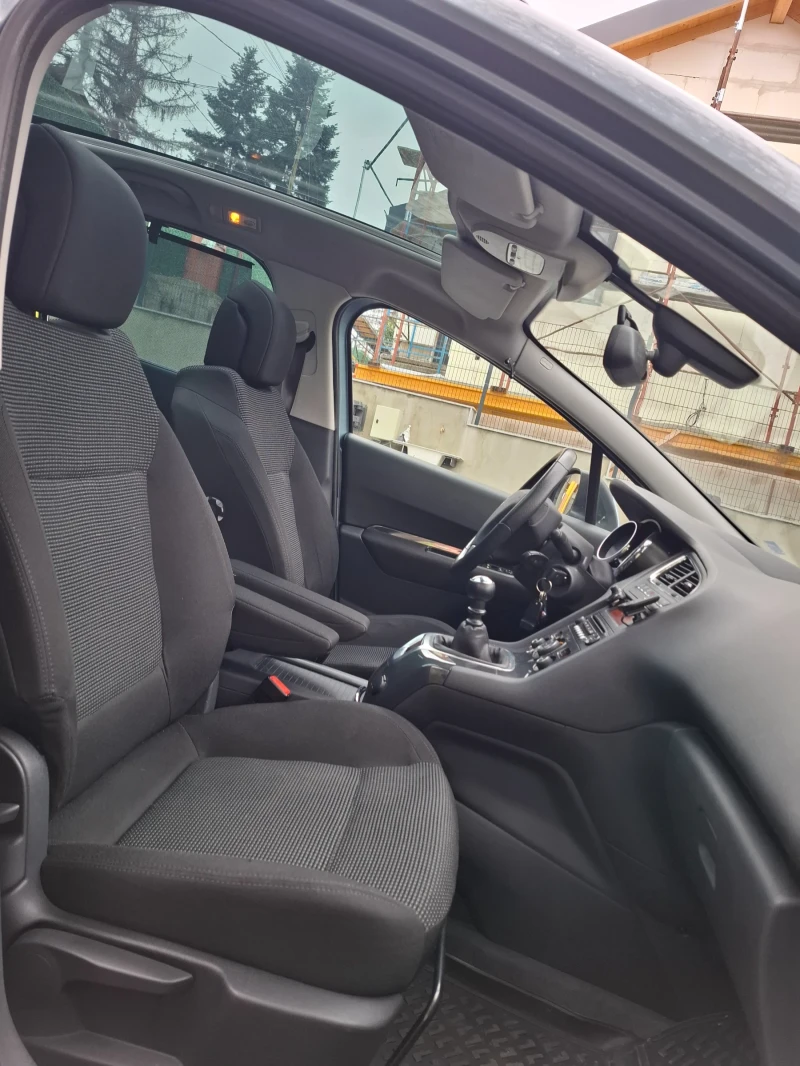 Peugeot 5008, снимка 8 - Автомобили и джипове - 52422156