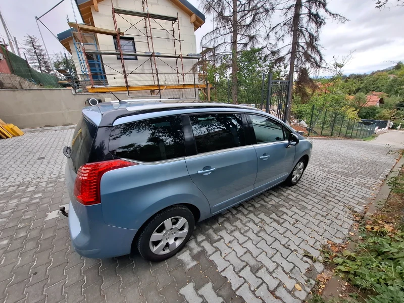 Peugeot 5008, снимка 3 - Автомобили и джипове - 52422156