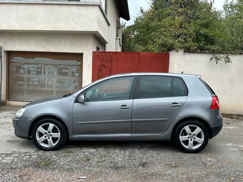 VW Golf 1.9TDI Много Запазен!, снимка 3 - Автомобили и джипове - 51972535