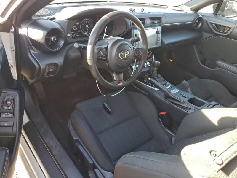 Toyota GR86 АВТОФИНАНСИРАНЕ ОТ 500 ЛВ НА МЕСЕЦ, снимка 8 - Автомобили и джипове - 53361496