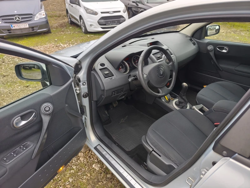 Renault Megane 1.5 dci , снимка 8 - Автомобили и джипове - 53459928