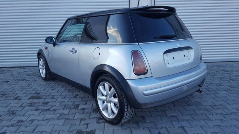 Mini Cooper 1, 6i bi-fuel GPL, 90к.с., кожа, климатик, алум.дж - изображение 5