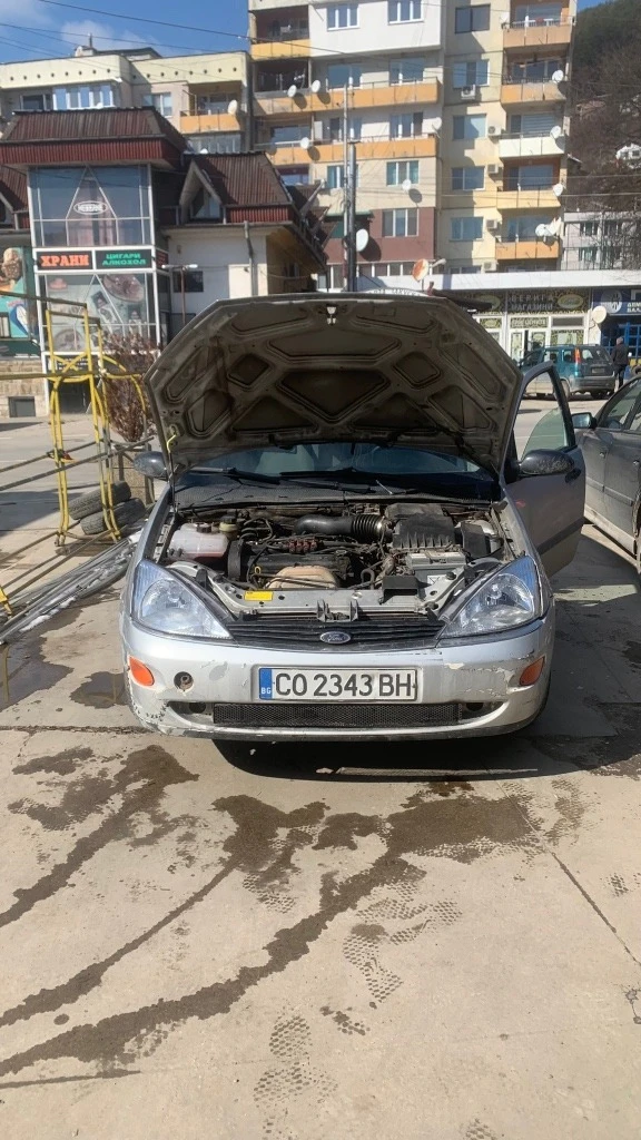 Ford Focus 1.8, снимка 3 - Автомобили и джипове - 49221883