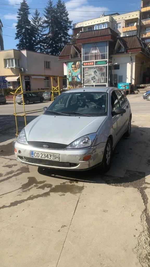 Ford Focus 1.8, снимка 1 - Автомобили и джипове - 49221883