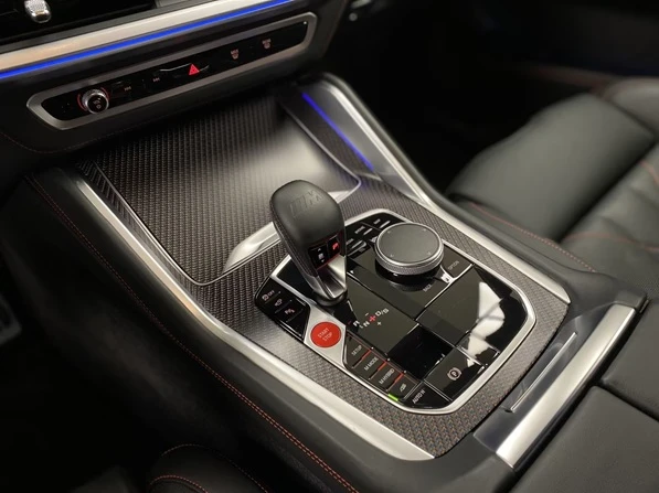 BMW XM Red Label = Carbon = Гаранция, снимка 11 - Автомобили и джипове - 54728527