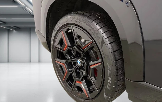 BMW XM Red Label = Carbon = Гаранция, снимка 4 - Автомобили и джипове - 54728527