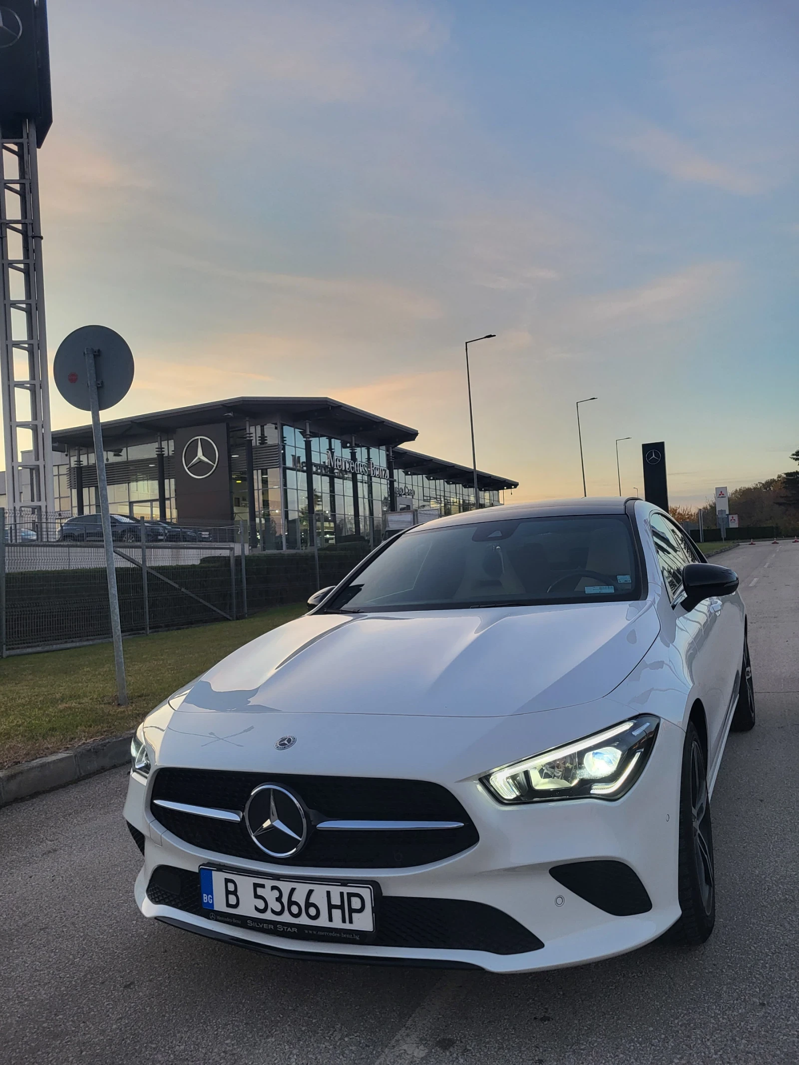 Mercedes-Benz CLA 200  - изображение 2