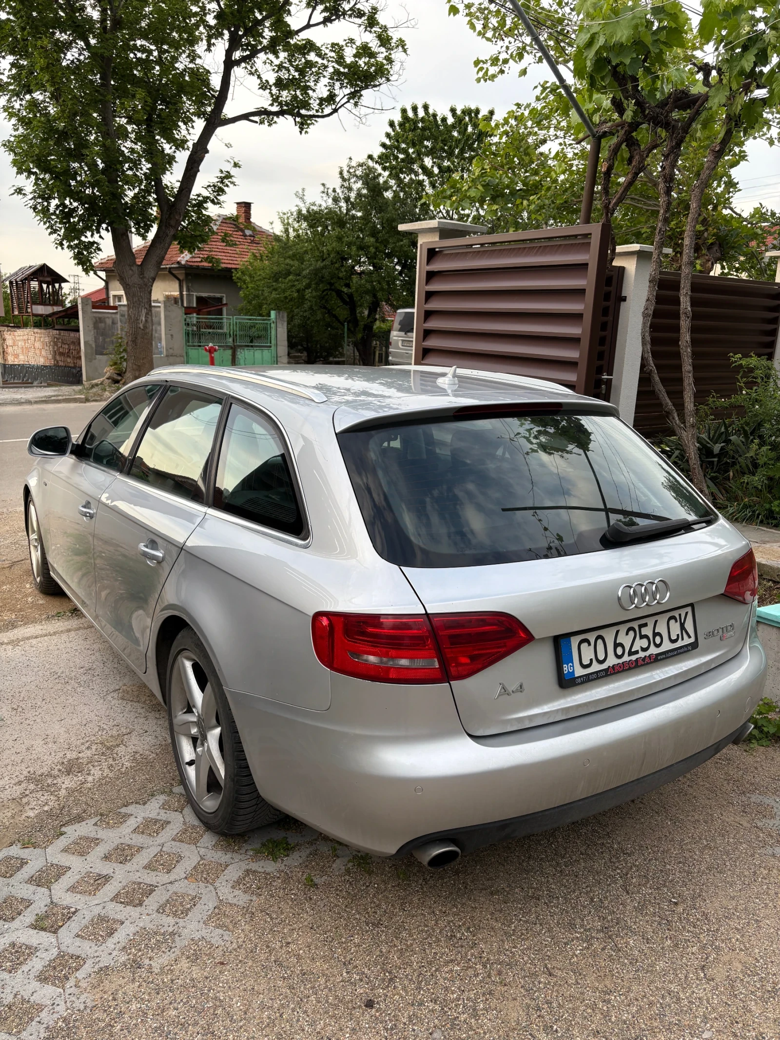 Audi A4 3.0 TDI S-line - изображение 4