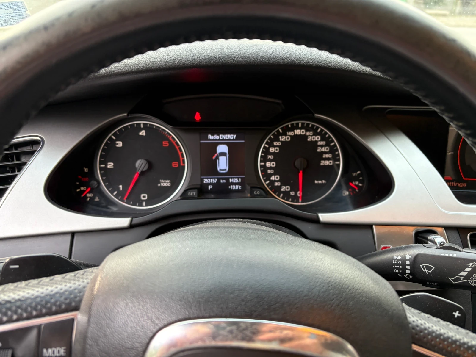 Audi A4 3.0 TDI S-line - изображение 8