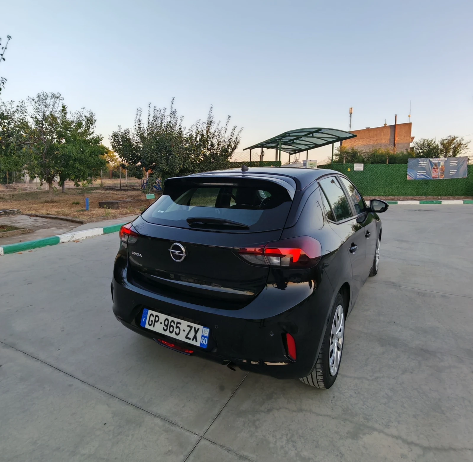Opel Corsa 1.2i avtomat AT8  - изображение 6
