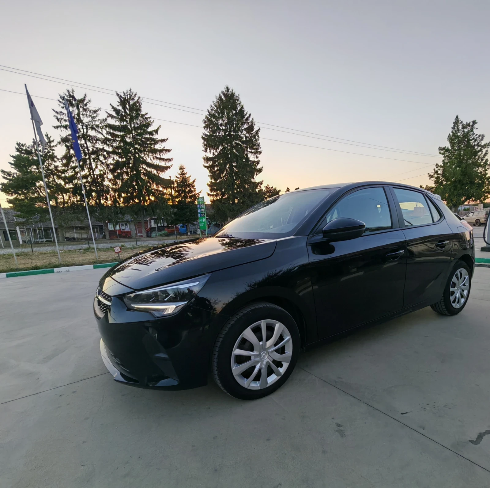 Opel Corsa 1.2i avtomat AT8  - изображение 7