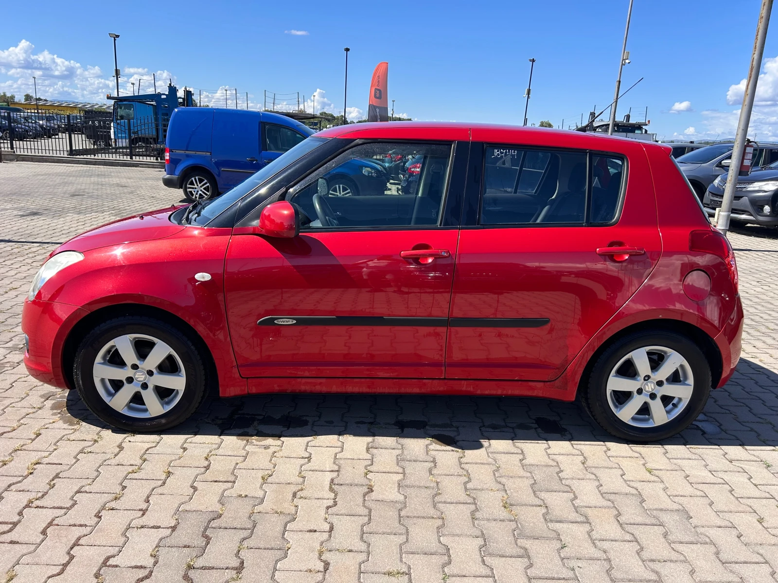 Suzuki Swift 1.3i EURO 4 - изображение 9