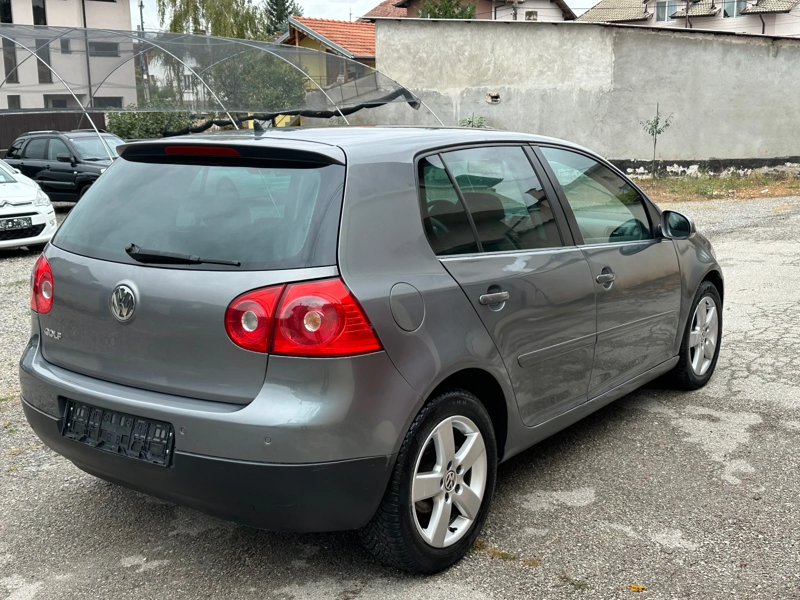 VW Golf 1.9TDI Много Запазен! - изображение 6