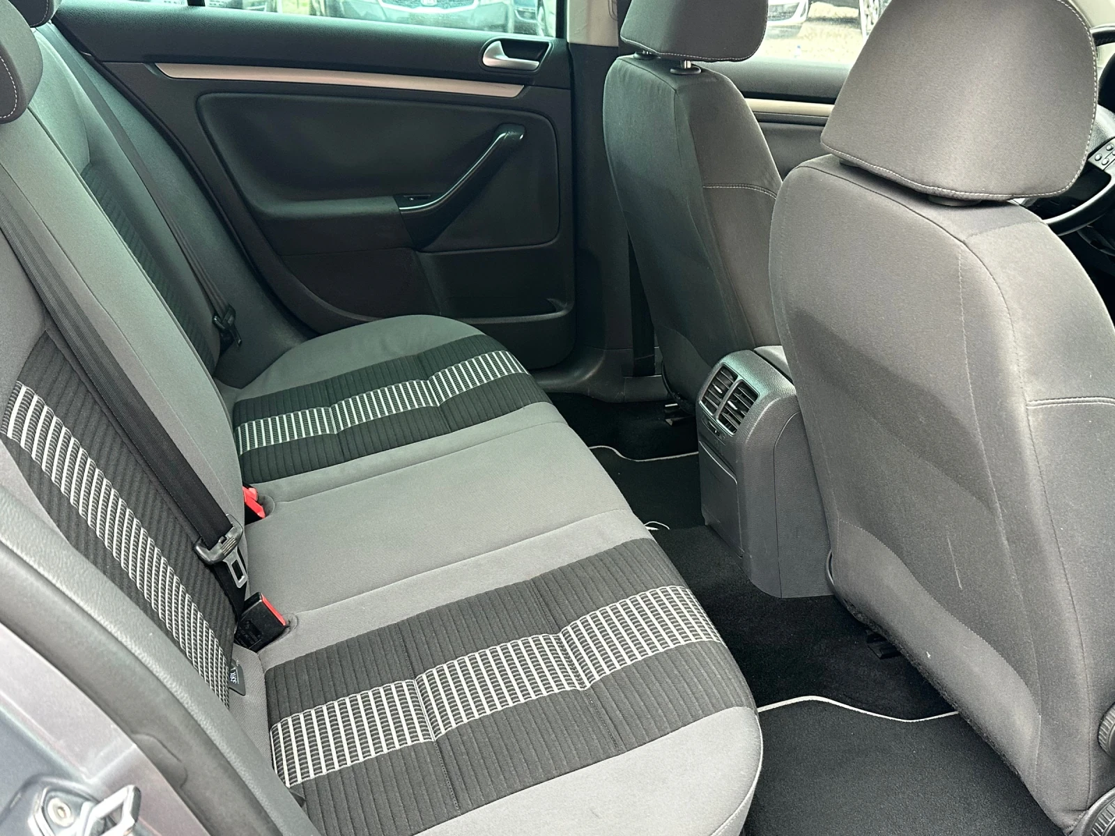 VW Golf 1.9TDI ����� �������! | Mobile.bg � ����������� 12