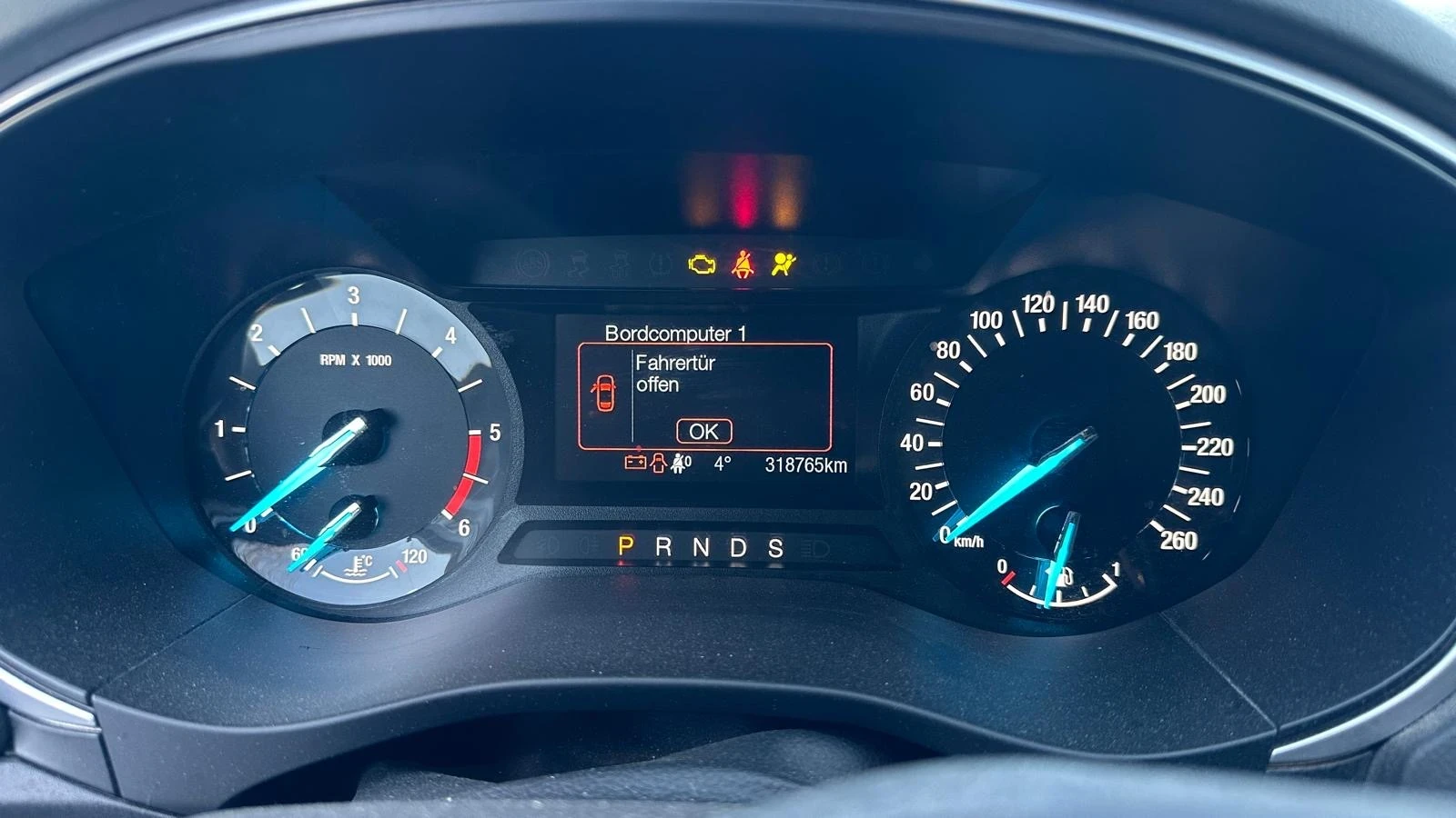 Ford Mondeo 2.0 diesel automatic  - изображение 8