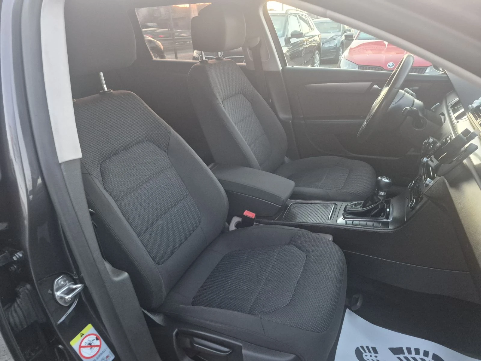 VW Passat 1, 4 tfsi / metan, снимка 14 - Автомобили и джипове - 53817066