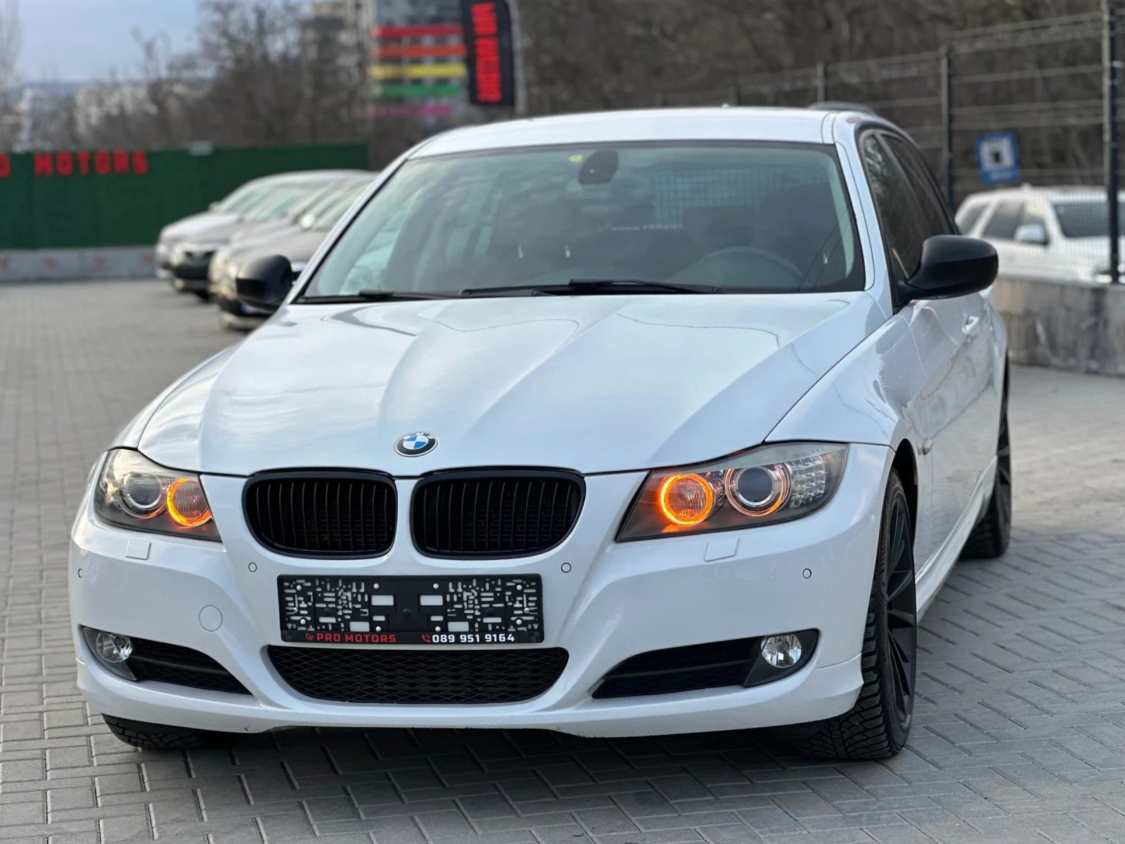BMW 320 Автомат, Face, снимка 5 - Автомобили и джипове - 53902753