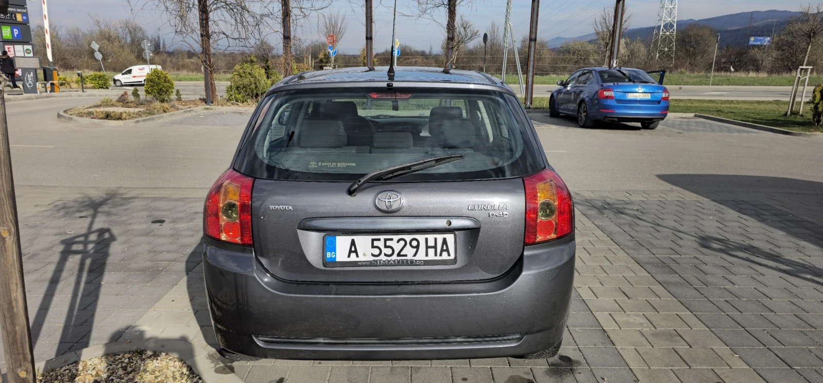 Toyota Corolla, снимка 4 - Автомобили и джипове - 53990769