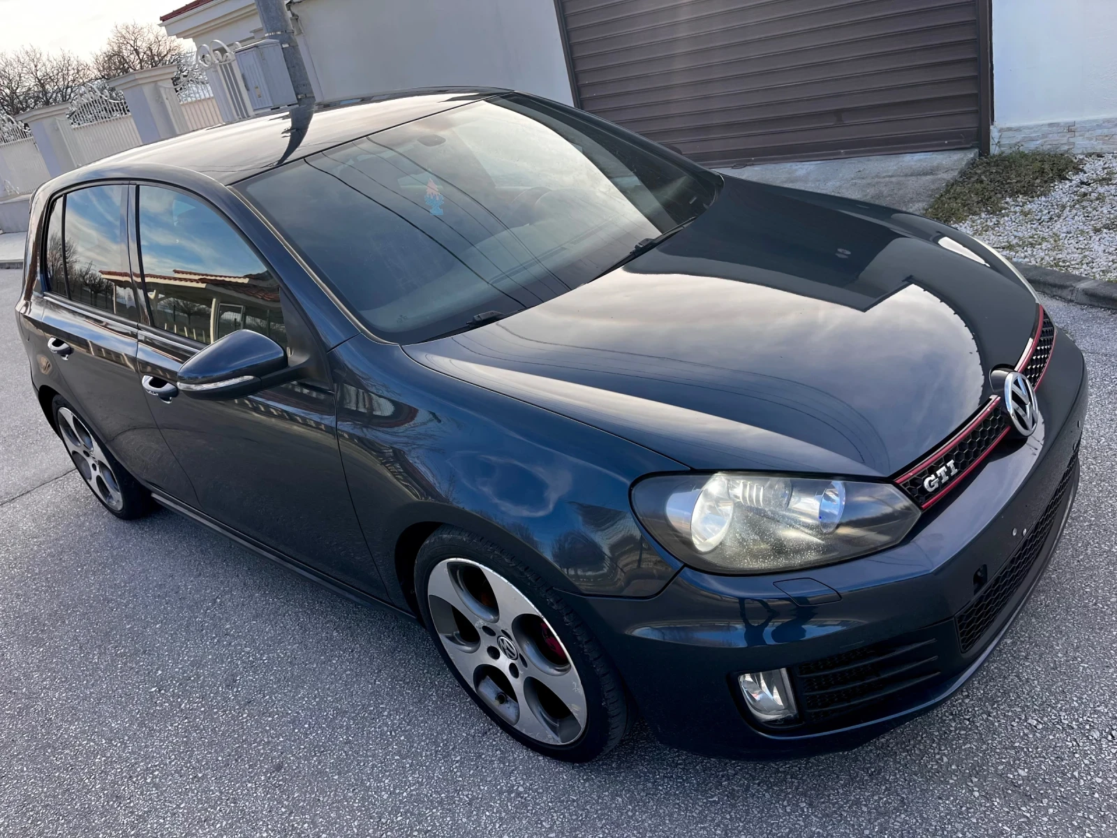 VW Golf 2.0gti, снимка 5 - Автомобили и джипове - 54058451