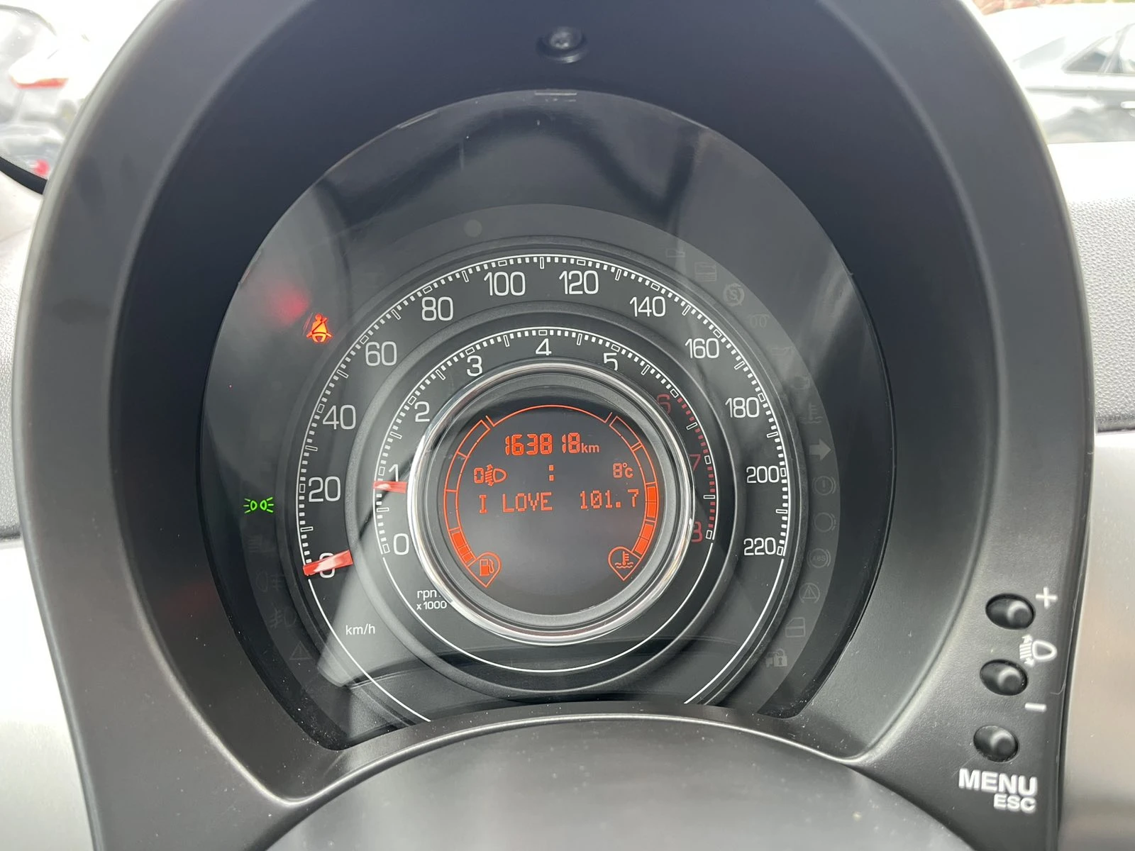 Fiat 500 0.9 BENZ, снимка 10 - Автомобили и джипове - 54043005