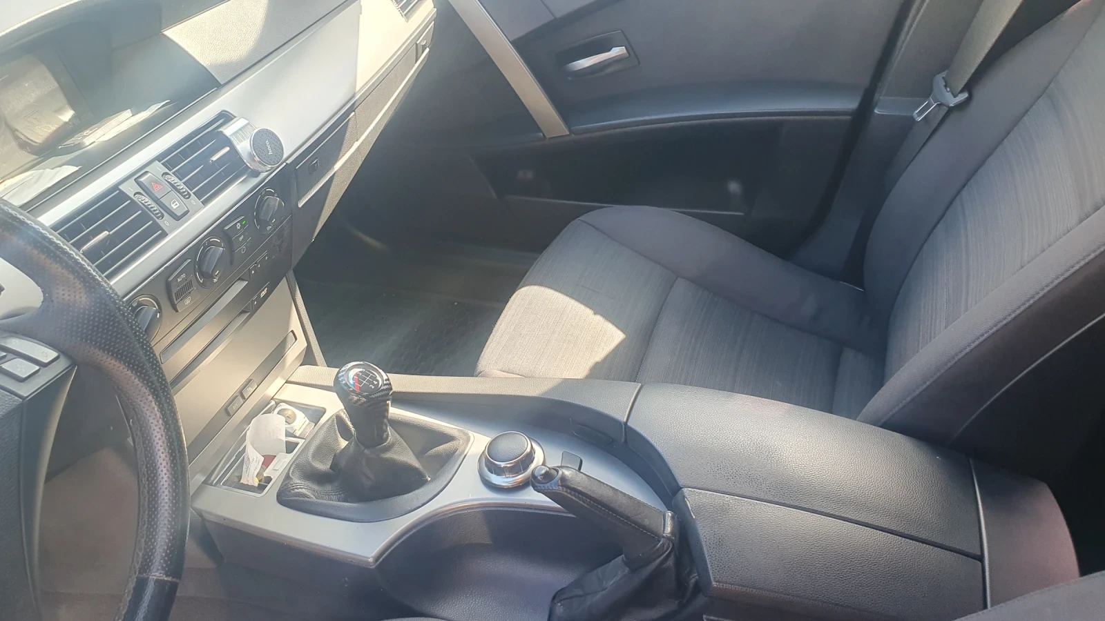 BMW 520 520 D, снимка 11 - Автомобили и джипове - 54189148