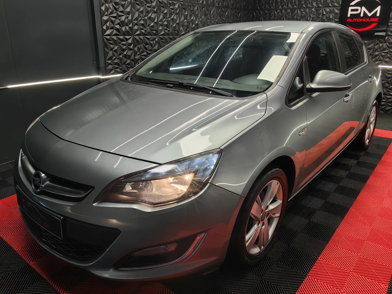 Opel Astra HATCHBACK* 1.7CDTI* 110�.�* �����* �����* �������� | Mobile.bg � ����������� 2