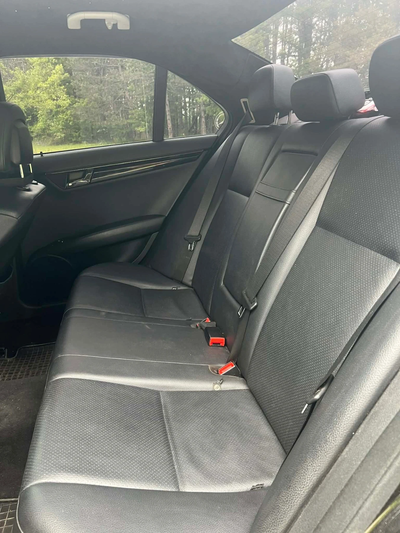 Mercedes-Benz C 200 CDI, Сменени вериги, обслужена, снимка 10 - Автомобили и джипове - 54478431