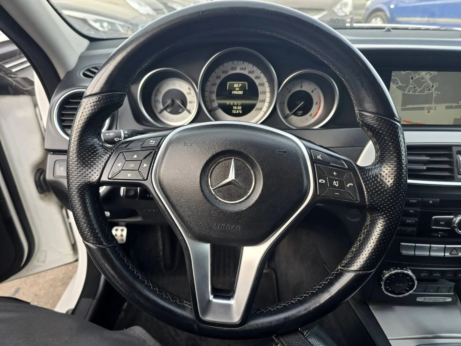 Mercedes-Benz C 220 FACE/AVANGARDE 2.2CDI/170hp, снимка 10 - Автомобили и джипове - 54910174