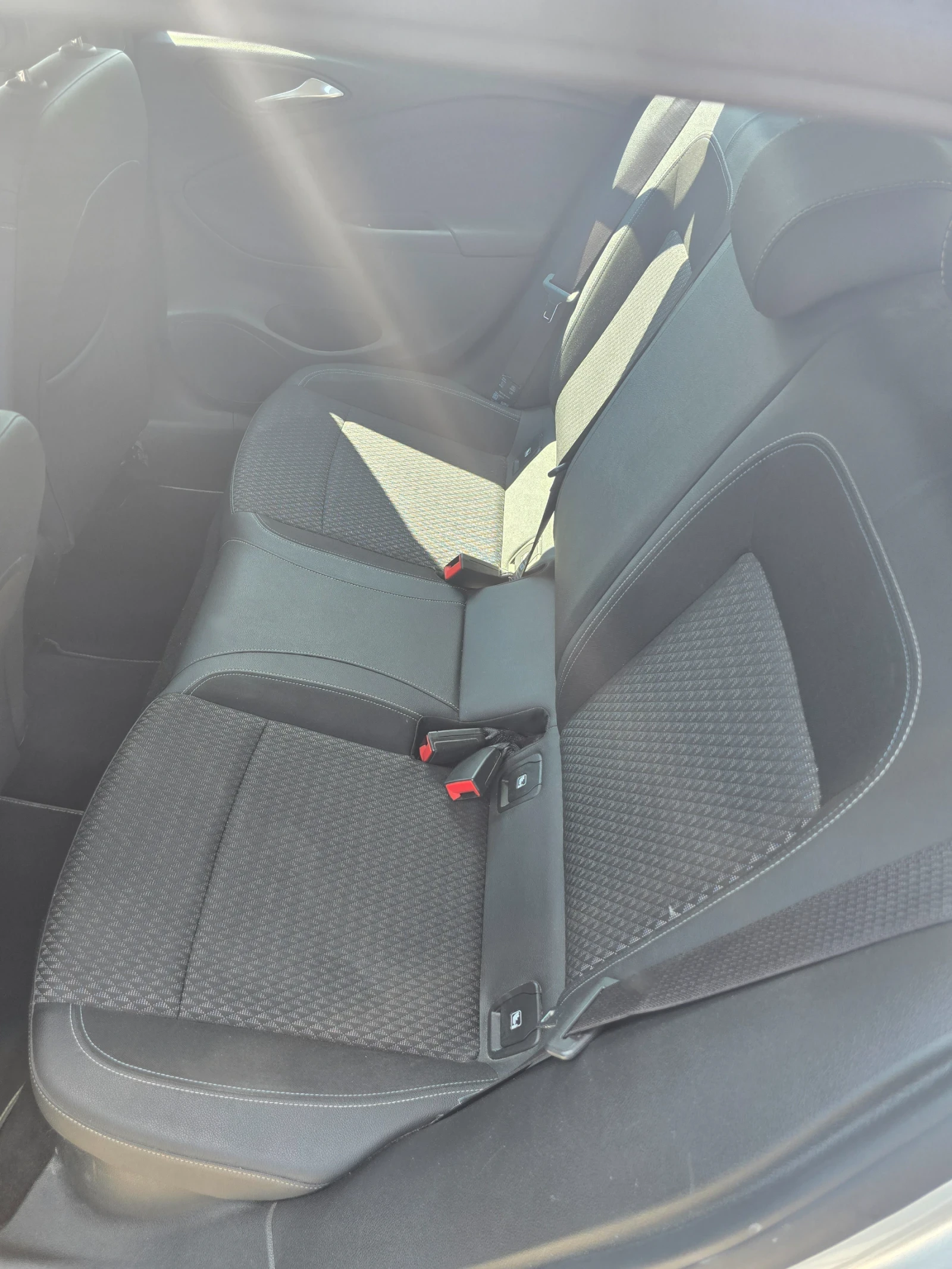 Opel Astra, снимка 8 - Автомобили и джипове - 54988401