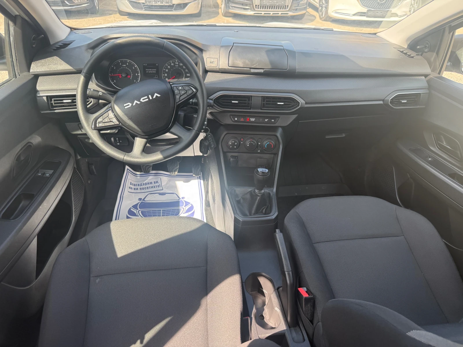 Dacia Jogger 1.0i чисто нова 3300 км. 110кс, снимка 9 - Автомобили и джипове - 55102821