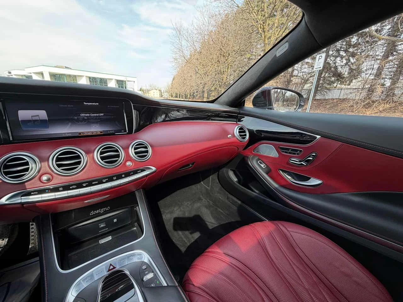 Mercedes-Benz S 63 * AMG* АВТОКРЕДИТ БЕЗ ПЪРВОНАЧАЛНА ВНОСКА* , снимка 9 - Автомобили и джипове - 55259967