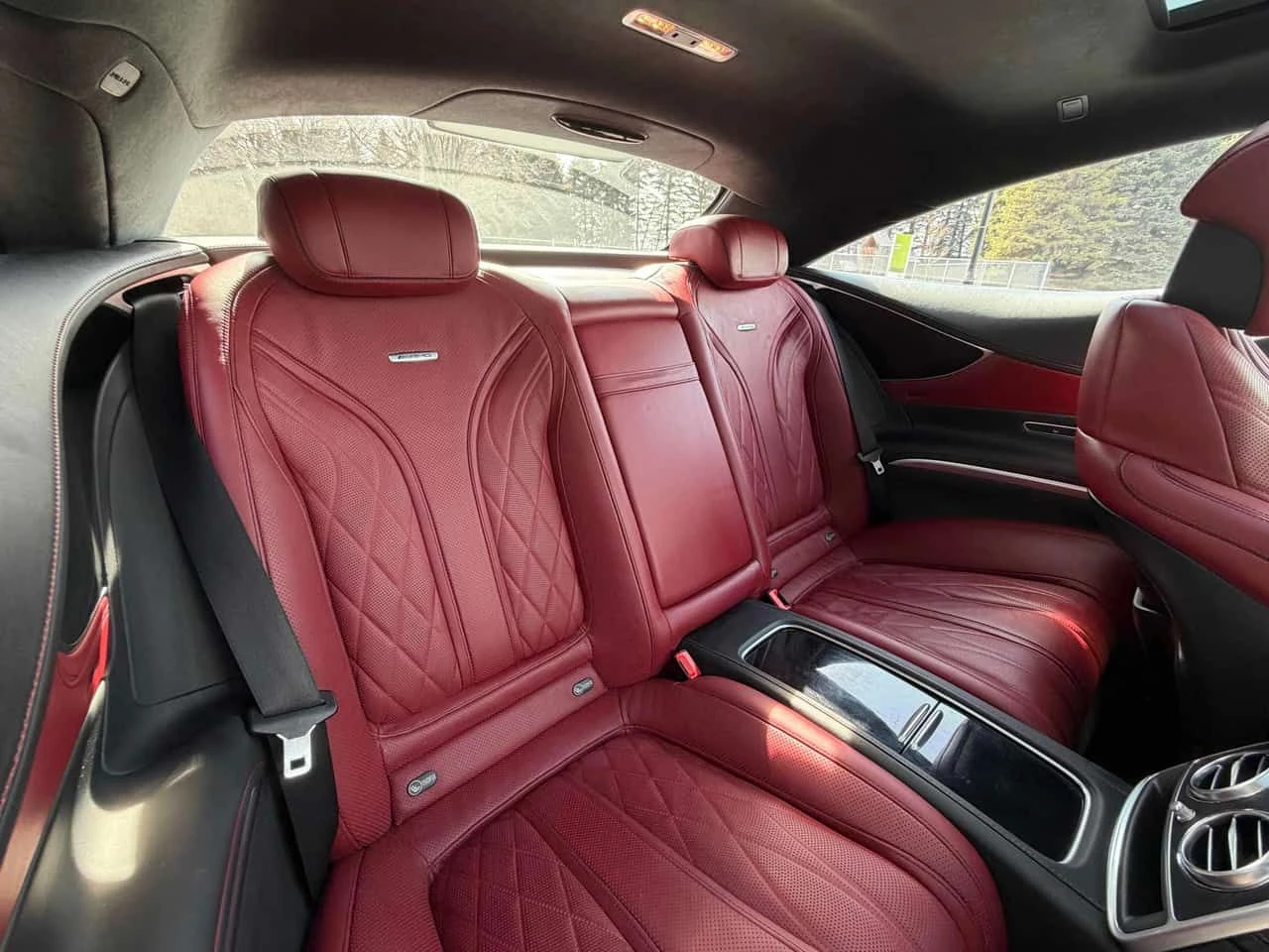 Mercedes-Benz S 63 * AMG* АВТОКРЕДИТ БЕЗ ПЪРВОНАЧАЛНА ВНОСКА* , снимка 12 - Автомобили и джипове - 55259967