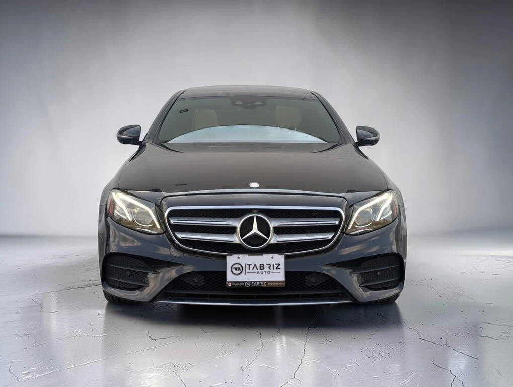 Mercedes-Benz E 300 AMG LINE* 4MATIC* 360* PANO* BURMESTER* DISTRO