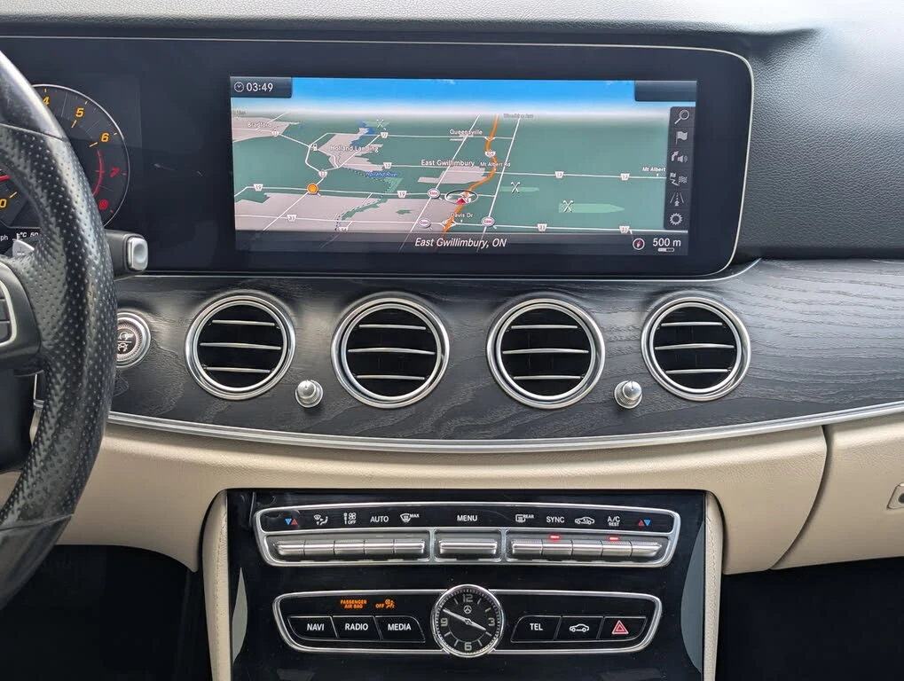 Mercedes-Benz E 300 AMG LINE* 4MATIC* 360* PANO* BURMESTER* DISTRO, снимка 8 - Автомобили и джипове - 55451542