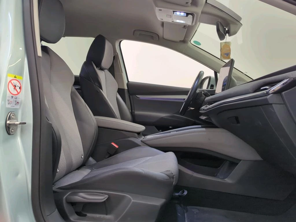 Skoda Enyaq 60, снимка 7 - Автомобили и джипове - 55473426