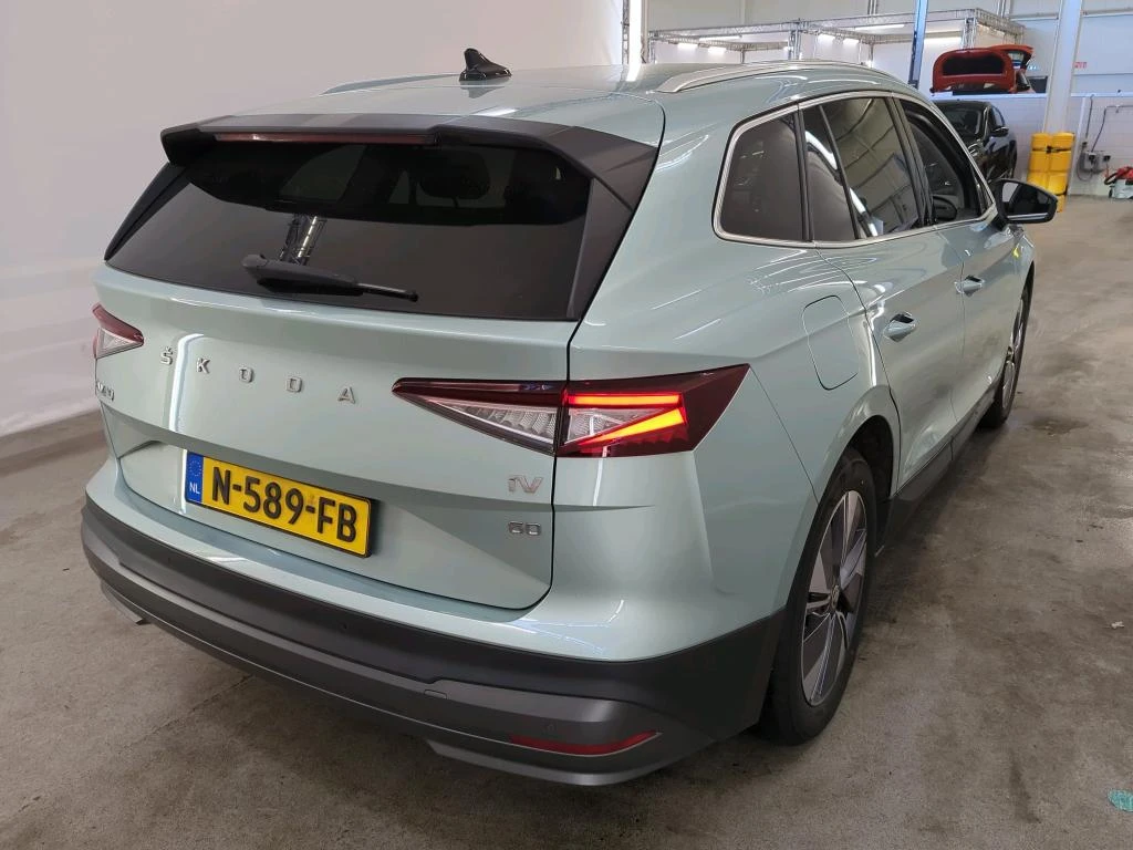 Skoda Enyaq 60, снимка 3 - Автомобили и джипове - 55473426