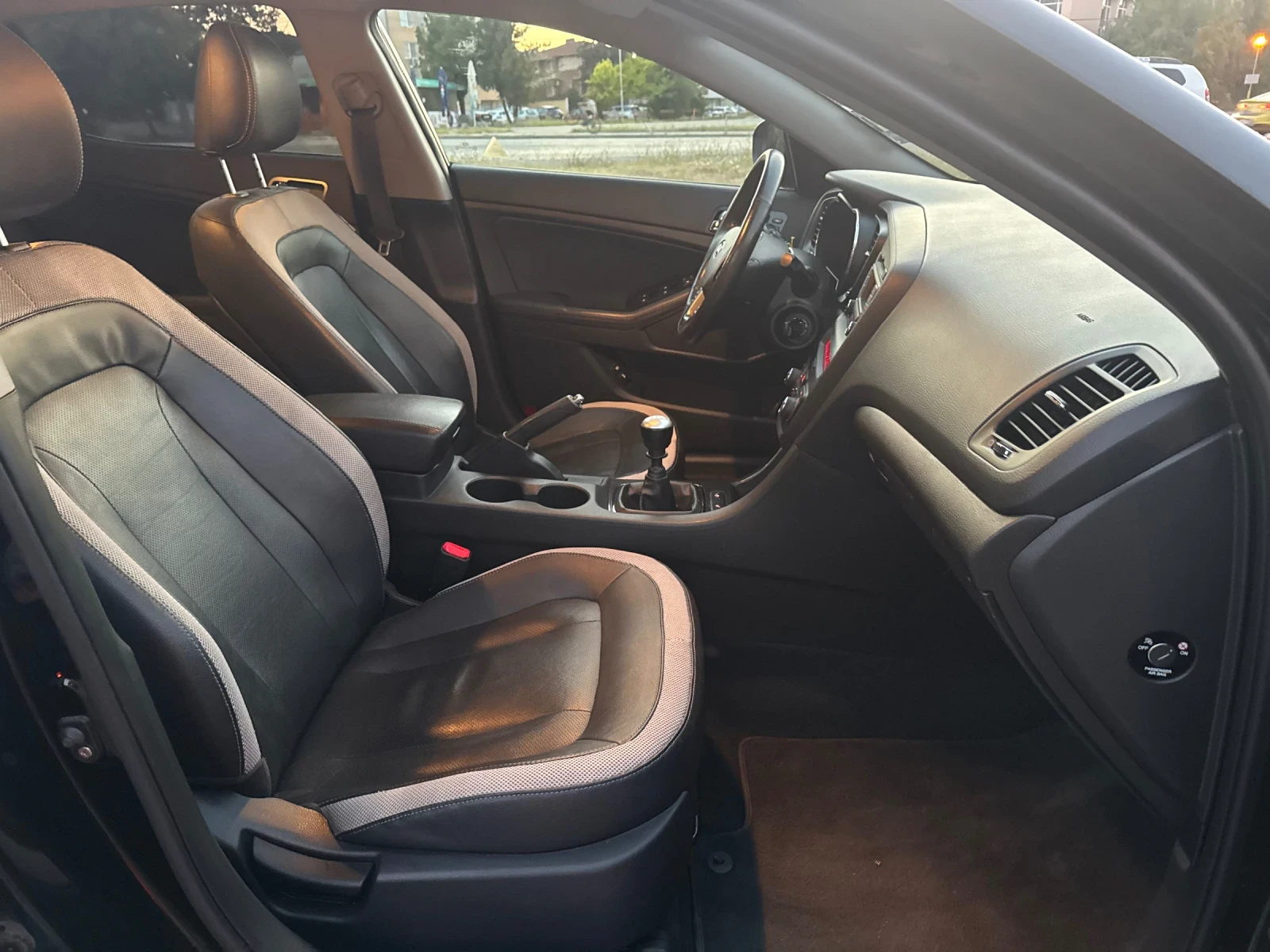 Kia Optima, снимка 12 - Автомобили и джипове - 55686764