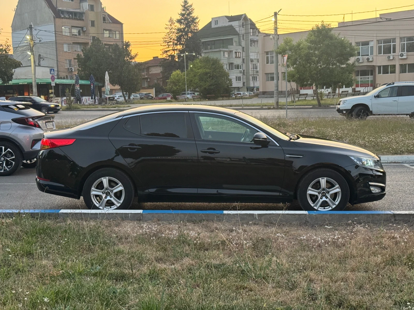 Kia Optima, снимка 4 - Автомобили и джипове - 55686764