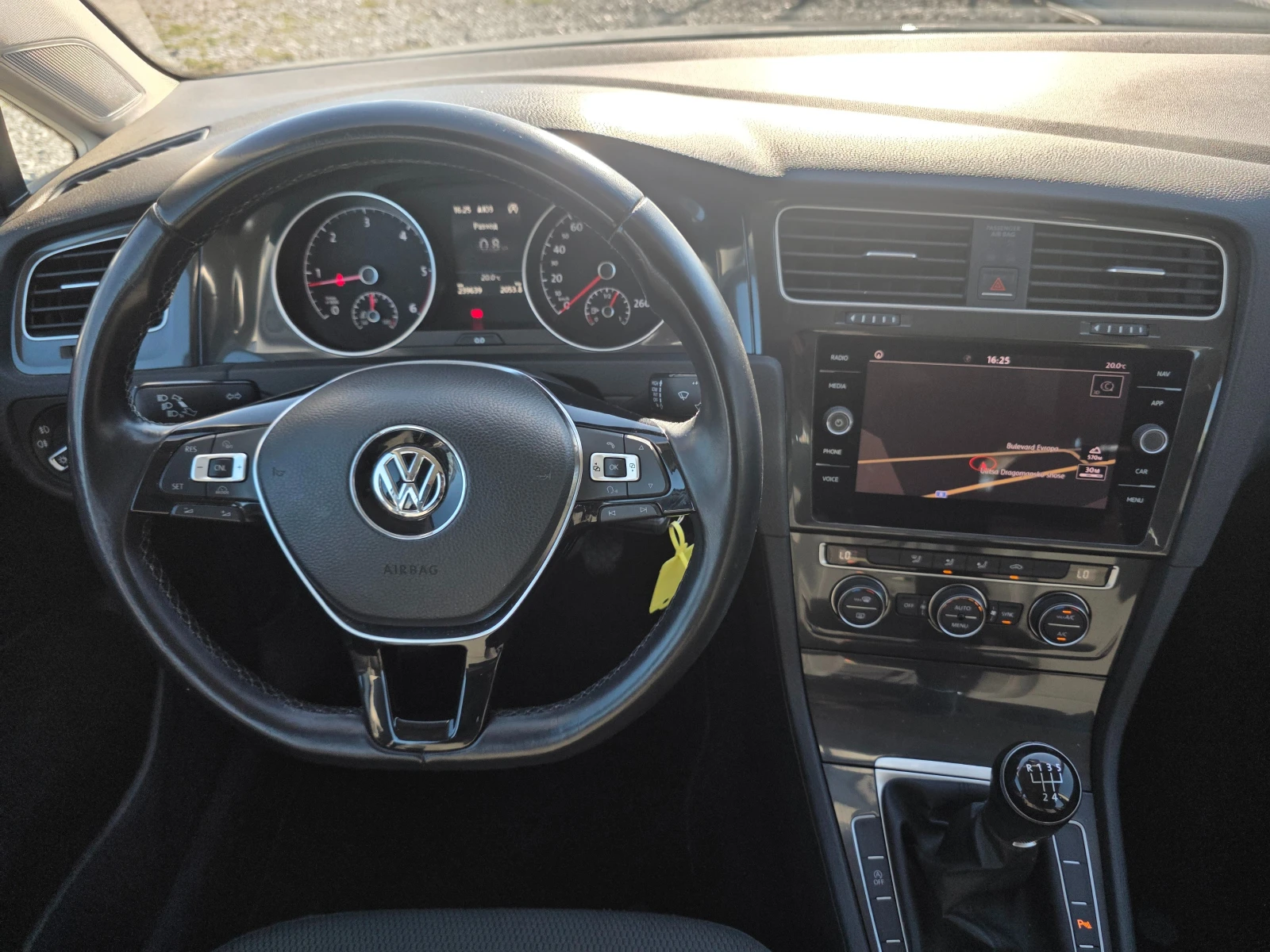 VW Golf 7.5-Variant-facelift-1.6 TDI-115hp, снимка 10 - Автомобили и джипове - 56327857