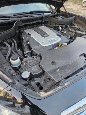 Infiniti QX70 3, 7 AWD - V6, снимка 16 - Автомобили и джипове - 43806548
