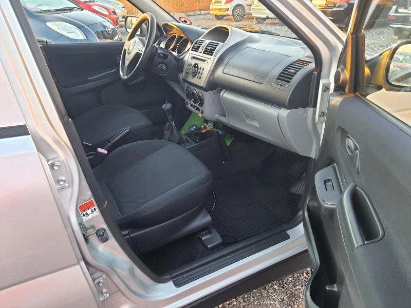 Suzuki Ignis 1.3VVT-I 4x4, снимка 16 - Автомобили и джипове - 48625239