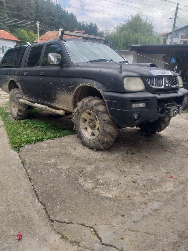 Mitsubishi L200, снимка 1 - Автомобили и джипове - 48961414