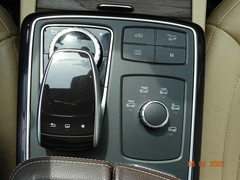 Mercedes-Benz GLS 500 AMG, 4MATIC, 7 МЕСТА, СЕРВИЗНА ИСТОРИЯ, снимка 13 - Автомобили и джипове - 52532223