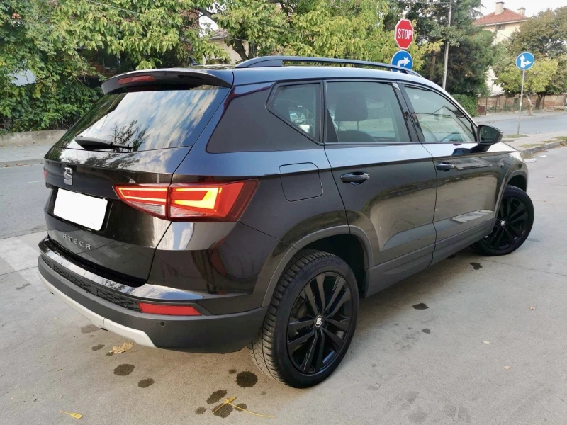 Seat Ateca  hi-line, снимка 3 - Автомобили и джипове - 52348473