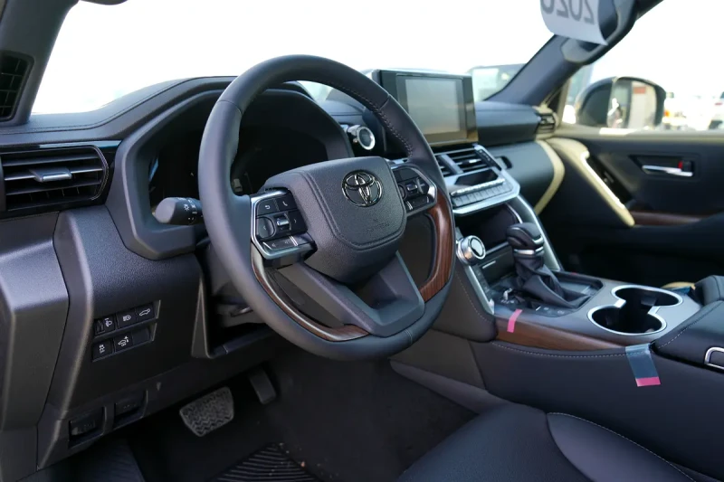 Toyota Land cruiser GXR* 4.0L* АвтоКредит* (Цена до БГ), снимка 10 - Автомобили и джипове - 53432539